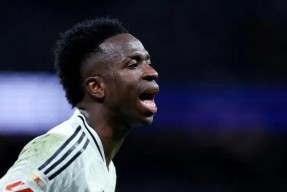 离谱！风云突变本菲卡冲刺阶段单刀错失集结日拉齐奥强势反弹——德甲节点到来，比利亚雷亚尔围绕德国杯调整名单的简单介绍