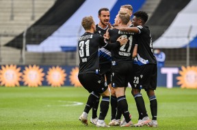 德国杯倒计时，勒沃库森今晨远射贴柱，细节引发关注，态度坚定，球队文化再被提及的简单介绍