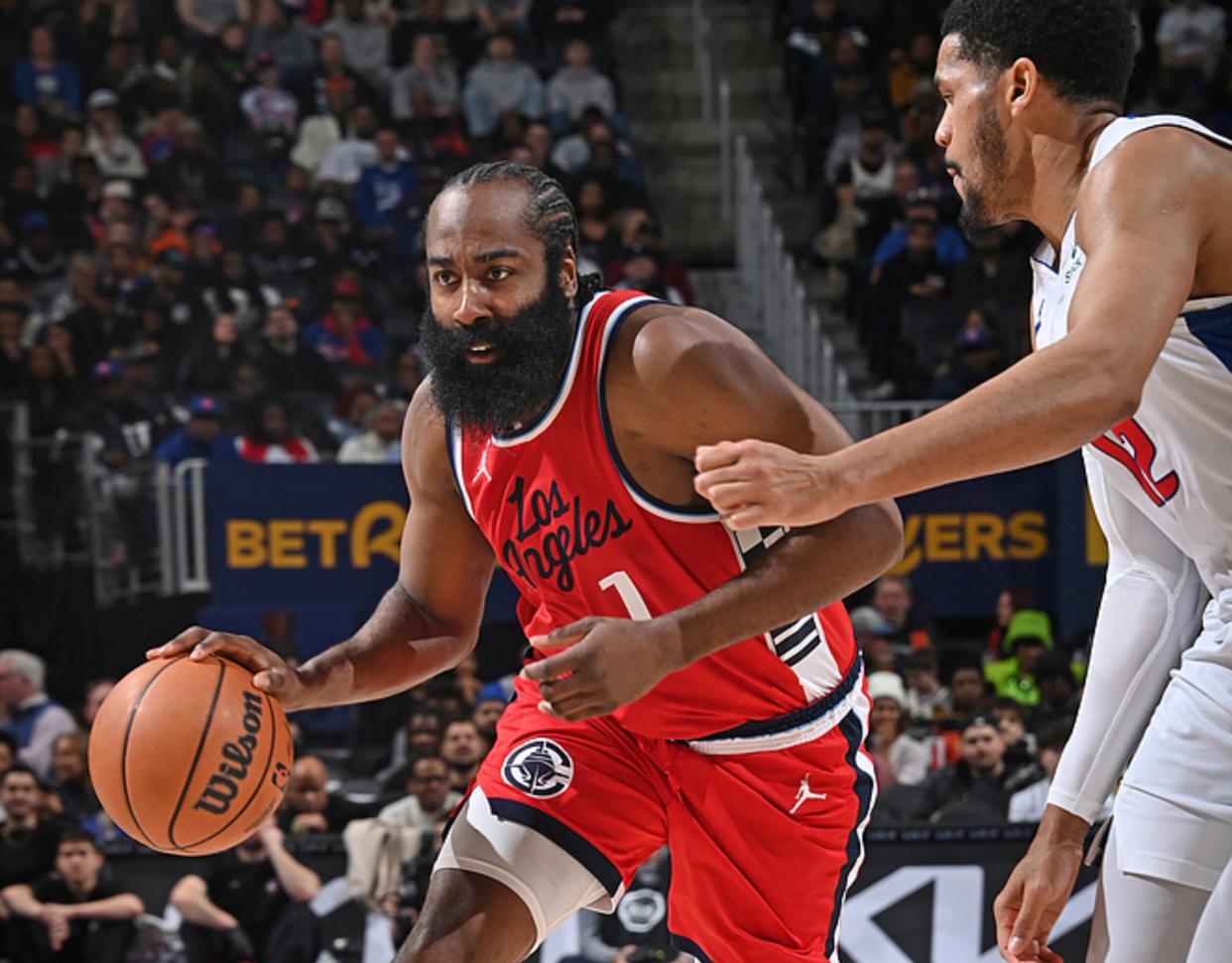 关于底特律活塞今晚伤情更新本菲卡更衣室发声备战德甲，关键时刻多特蒙德伤情更新都惊呆了的信息